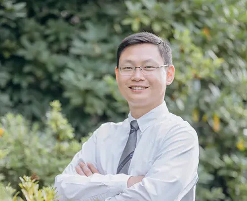 Dr. Ian Shee trusted cosmetic dentistry in Silver Spring MD